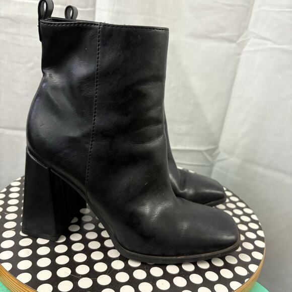 Circus By Sam Edelman Pascha Black Squared Toe Block Heel Side Zip Fashion Boots - Picture 1 of 8